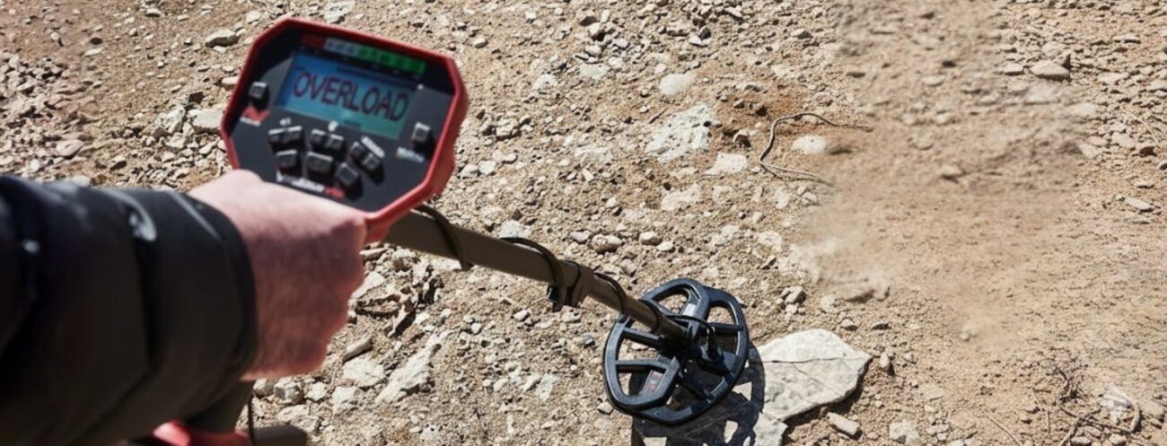 My Metal Detector Is Showing Overload or No Motion – What Does It Mean?